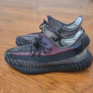 Yeezy Boost 350 V2 Multicolor Knit Sneakers